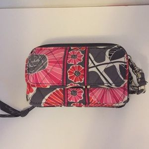 Vera Bradley iPhone 5/5s wristlet